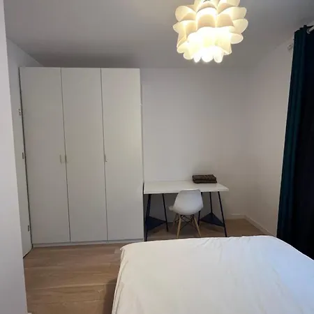 Cybernetyki2 Street Near Airport 华沙