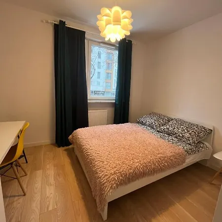 Cybernetyki2 Street Near Airport Βαρσοβία